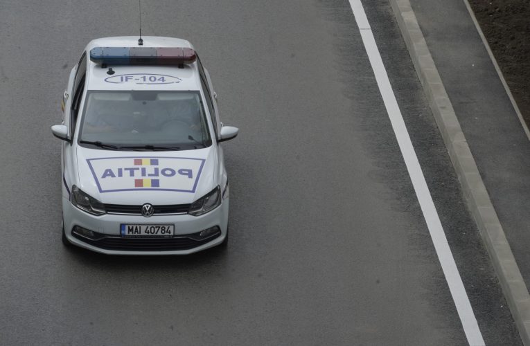 Șase transporturi agabaritice vor circula duminică seară pe mai multe drumuri din țară