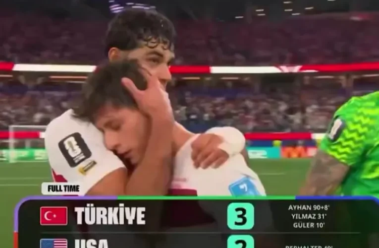 Turcia învinge SUA cu un gol în ultimele secunde, dar americanii merg mai departe de pe primul loc