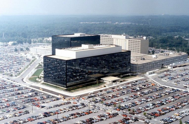 Un program-cheie de spionaj american a fost lăsat să expire. Democrații se tem că Trump l-ar putea folosi politic