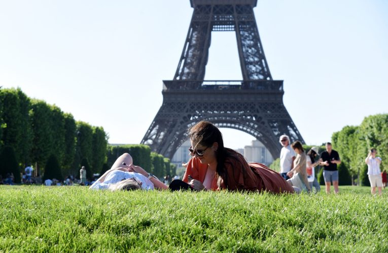 Val de căldură în Europa: temperaturile ar putea depăși 40°C în Franța