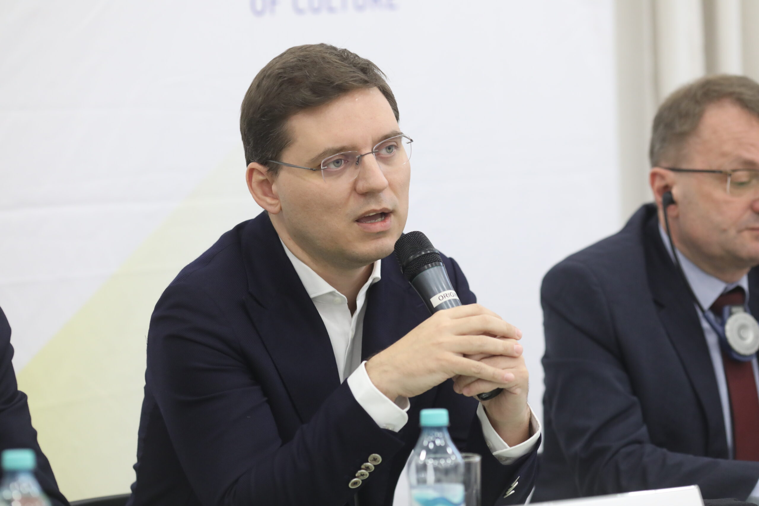Victor Negrescu cere accelerarea proiectului Hubului European de Securitate Maritimă: Securitatea, o necesitate imediată
