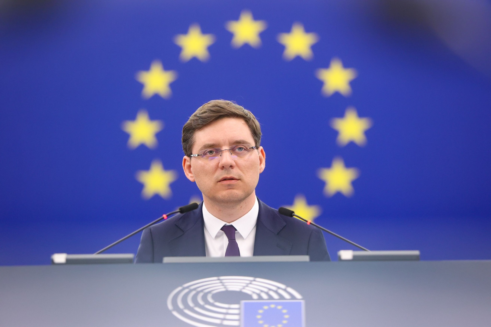 Victor Negrescu: PE va adopta azi rezoluția privind incursiunile dronelor în România și în alte state