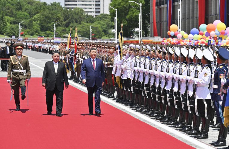 Xi Jinping și Kim Jong Un promit întărirea relațiilor China-Coreea de Nord la summitul de la Phenian