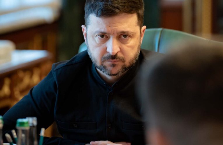 Zelenski afirmă că a avut discuții „pozitive” cu emisarii lui Trump privind războiul din Ucraina