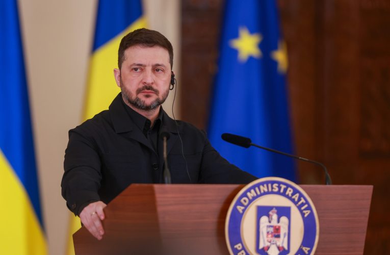 Zelenski trimite în România experți în apărarea împotriva dronelor