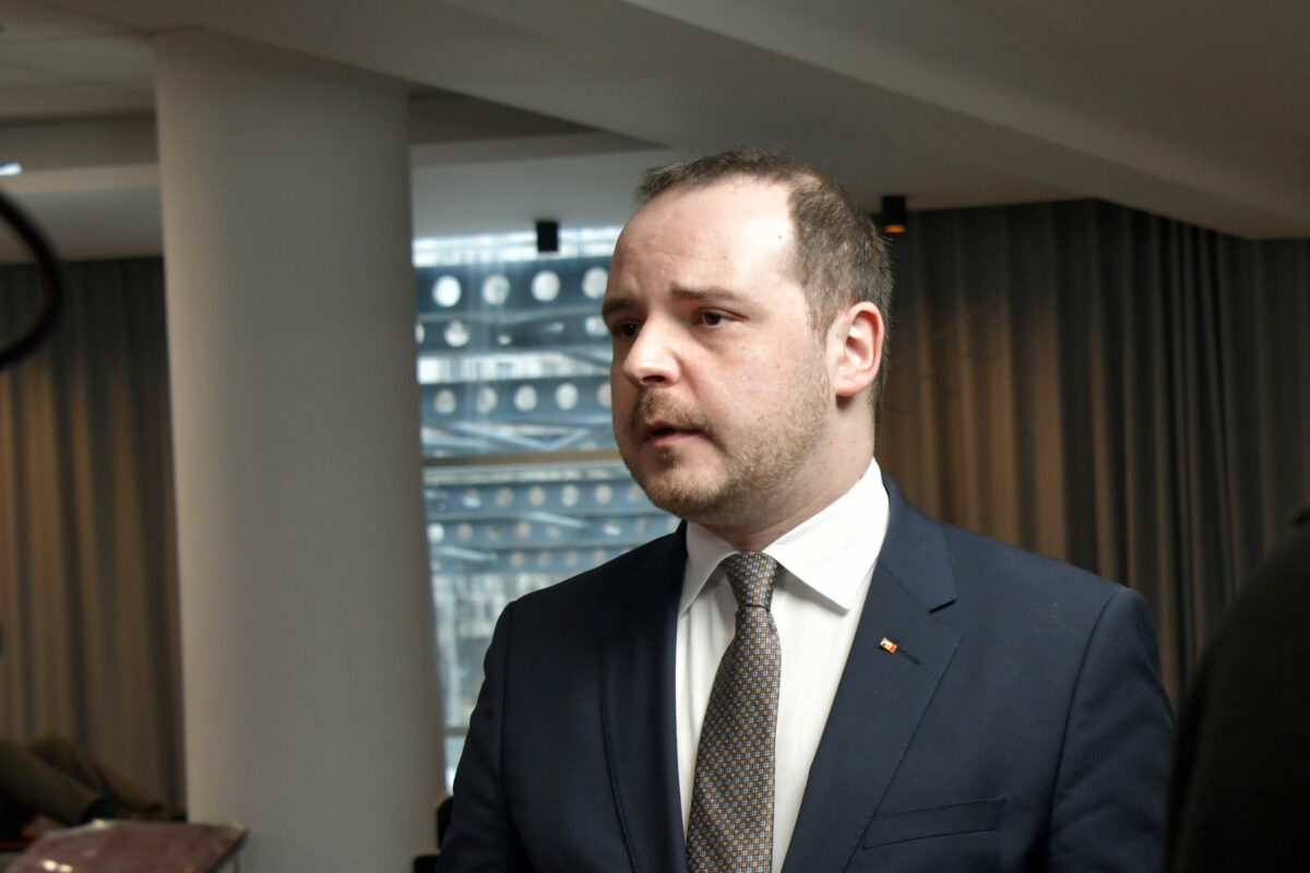 Alexandru Rogobete respinge acuzațiile privind negocierile cu Pfizer: „Nu a existat nicio clauză de confidențialitate”