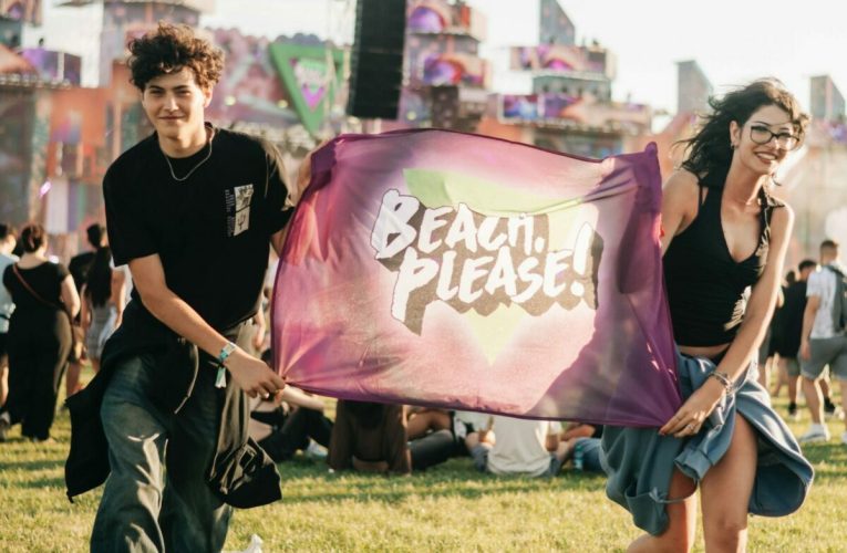 Beach, Please! 2026: A început distribuirea brățărilor de acces. De unde pot fi ridicate