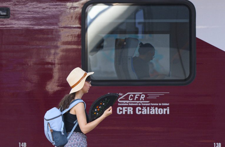 Electric Castle 2026: CFR Călători introduce opriri suplimentare la Bonțida pentru participanții la festival
