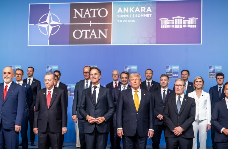 Erdogan le-a oferit liderilor NATO revolvere personalizate