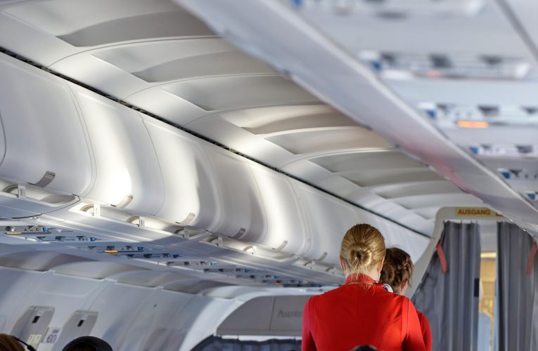 Marea mahmureală, varianta aviatică. Membrii unui echipaj s-au îmbătat înainte de un zbor transoceanic, cursa a fost anulată