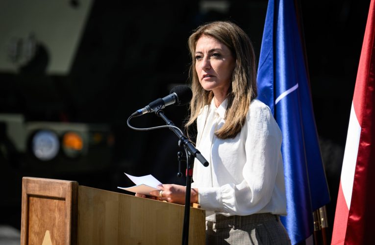 Ministra Apărării din Olanda avertizează că NATO va exercita presiuni asupra aliaților care nu plătesc destul pentru apărare