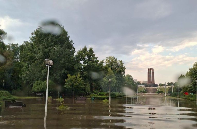 Soluțiile lui Ciucu pentru prevenirea inundațiilor în București: bazine de retenție sub două parcuri