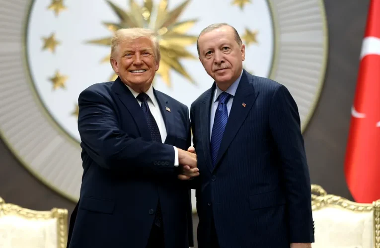 Summitul NATO de la Ankara, ziua 1. Donald Trump critică liderii UE: „Italia, Franța și Germania ne-au dezamăgit” / NATO anunță o creștere importantă a cheltuielilor pentru apărare