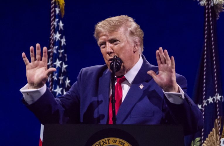 Trump reafirmă că Groenlanda „ar trebui să fie sub controlul SUA”, dar recunoaște un lucru