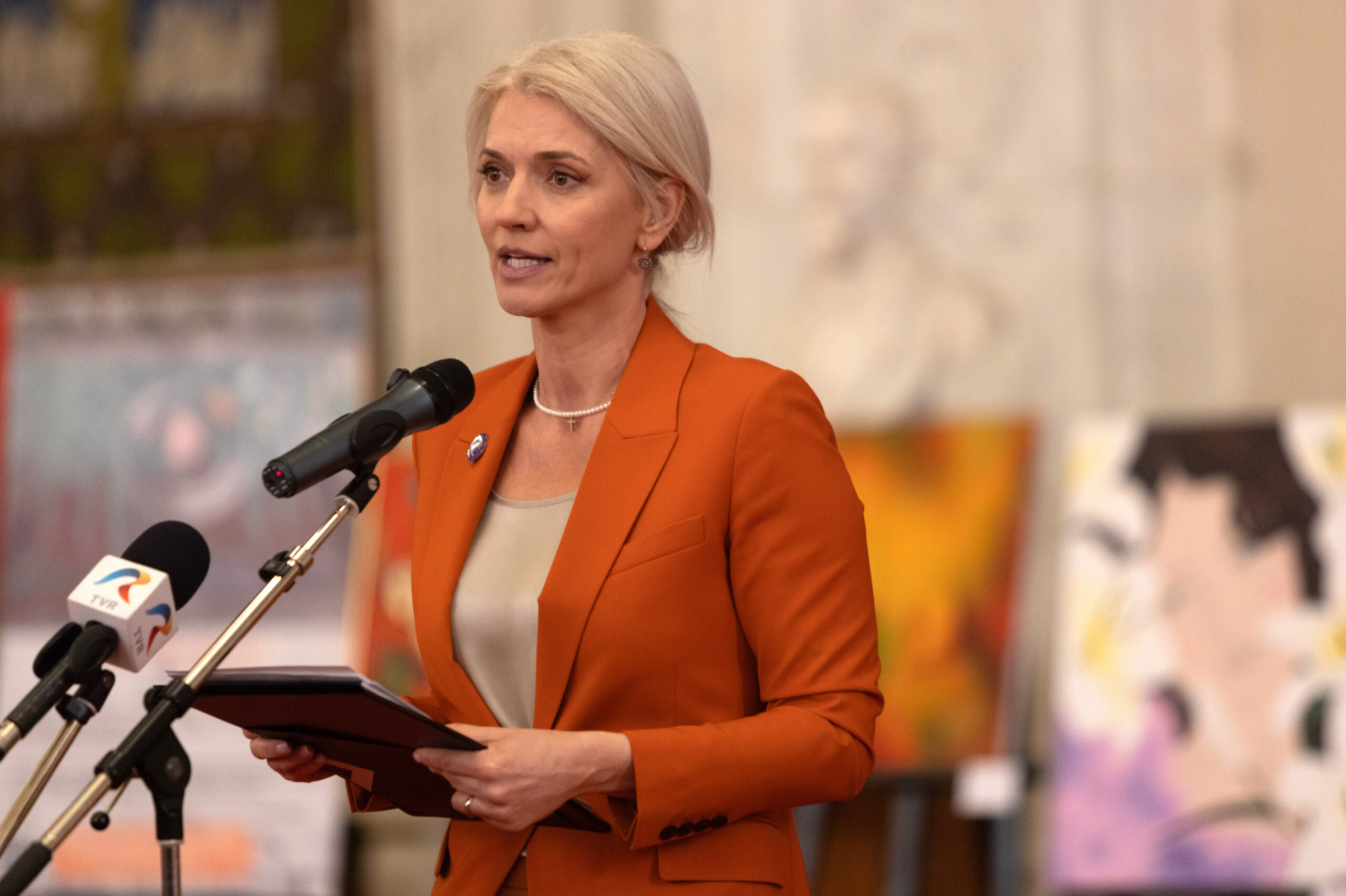 Alina Gorghiu (PNL), critici dure la adresa premierului: Nu exclud ca Ilie Bolojan să își dea demisia