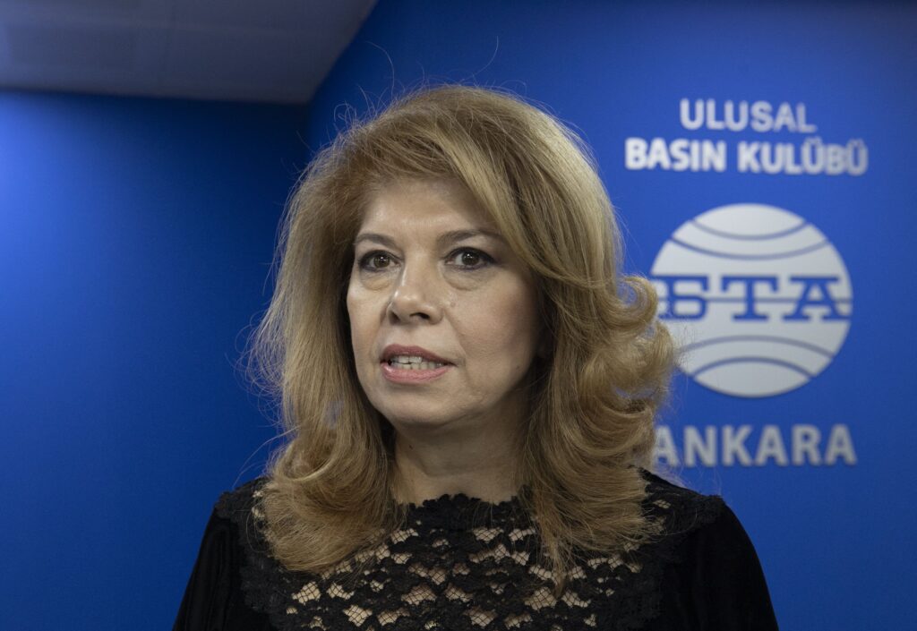 Bulgaria Ã®Èi alege duminicÄ preÈedintele, pe fondul atacurilor cu drone din Marea NeagrÄ. Cine sunt favoriÈii Èi ce aratÄ sondajele