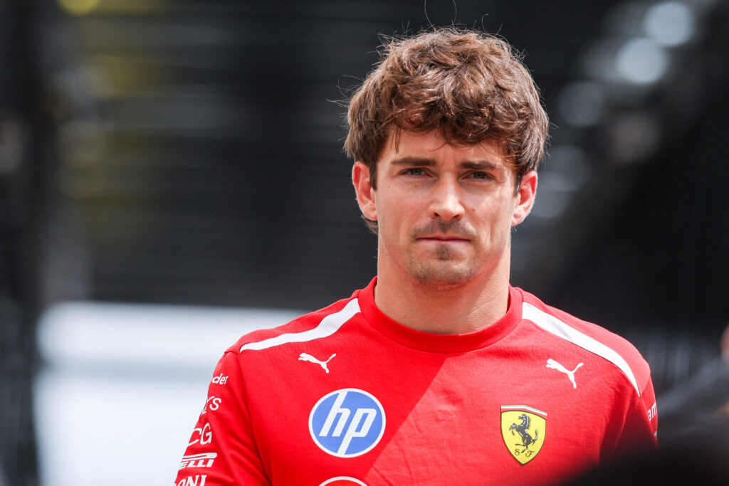 Charles Leclerc, cel mai rapid Ã®n antrenamentele de vineri de la Marele Premiu al SUA. Max Verstappen a impresionat pe simulÄrile de cursÄ