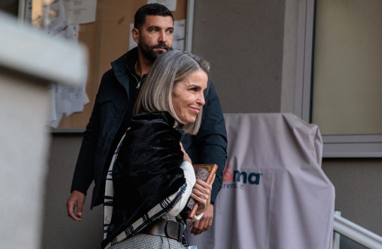 Cristela Georgescu, acuzații după perchezițiile din dosarul soțului său: Copiii au fost percheziționați în rucsacuri