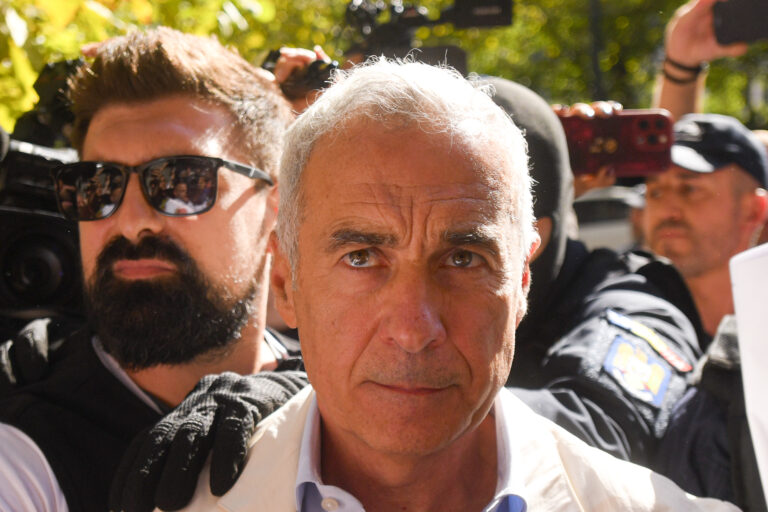 Curtea de Apel BucureÈti decide azi soarta lui CÄlin Georgescu. RÄmÃ¢ne Ã®n arest preventiv sau pleacÄ acasÄ? Peste 200 de susÈinÄtori Ã®l aÈteaptÄ