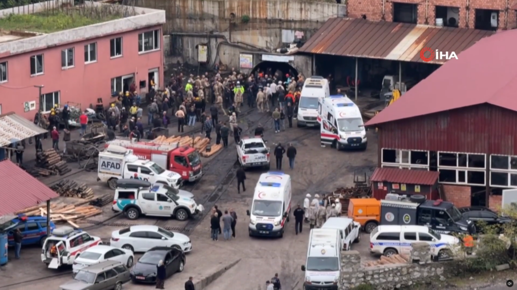 Explozie la o minÄ de cÄrbune din Turcia. Doi muncitori au murit, alÈi 5 au fost rÄniÈi