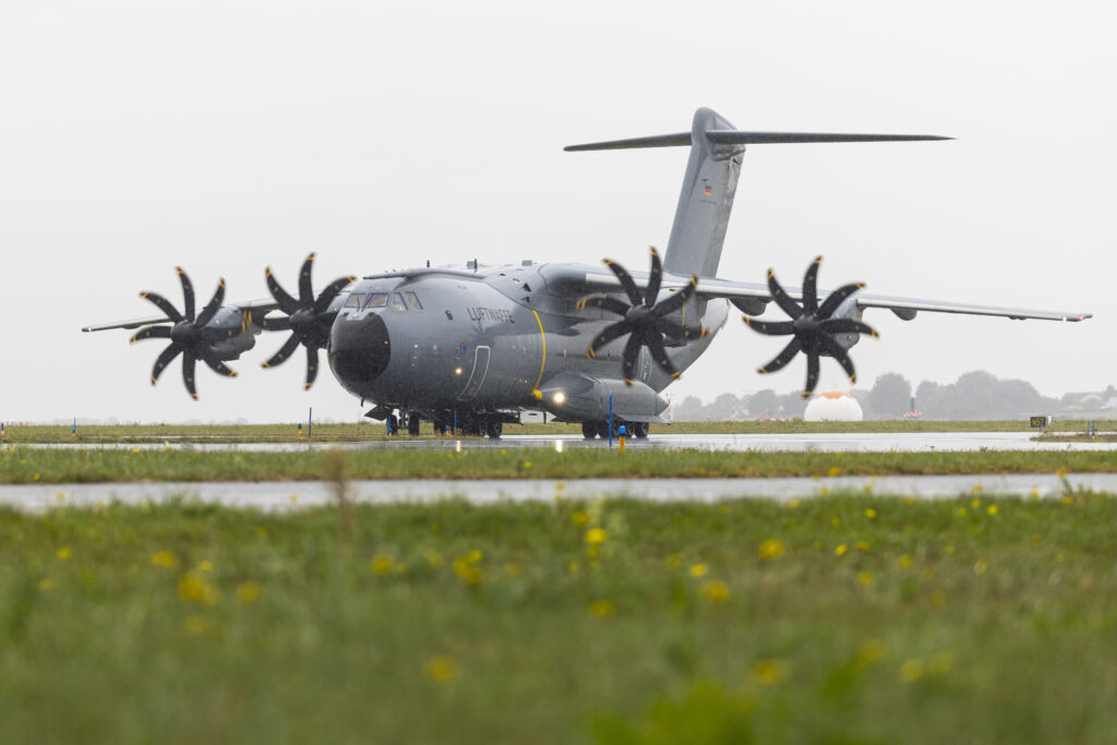 Germania va participa cu aeronave la primul exerciÈiu militar al CoaliÈiei de VoinÈÄ pentru Ucraina. Vor fi manevre Èi deasupra României