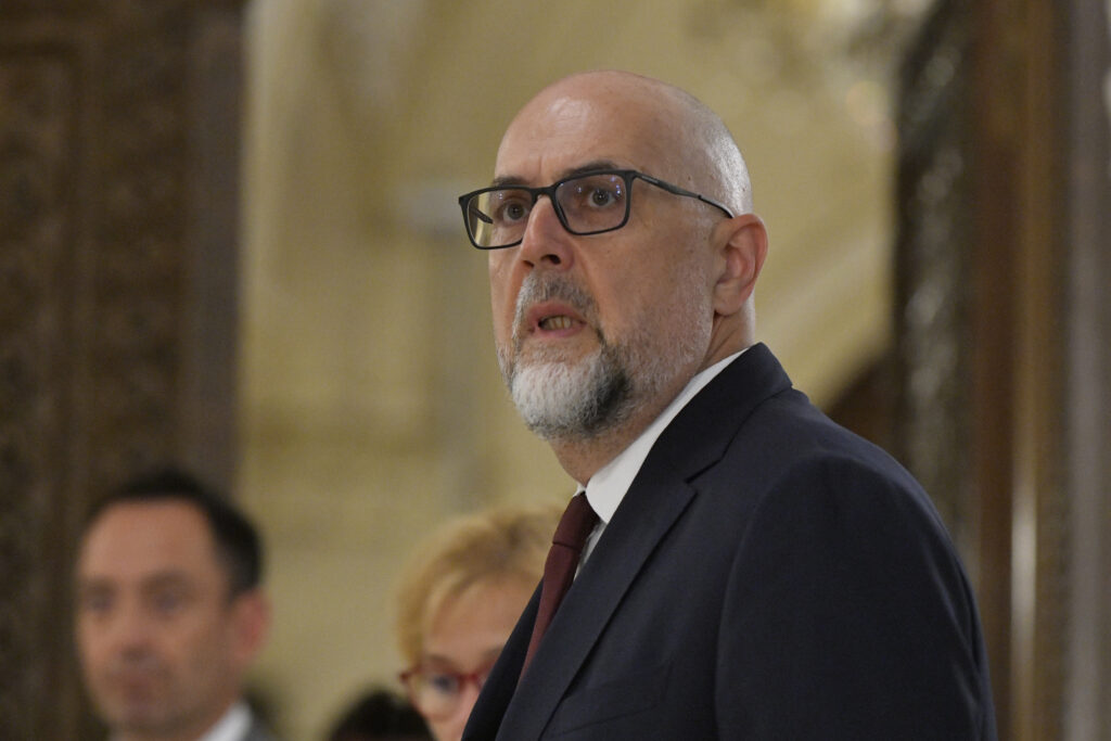 Kelemen Hunor, despre Executiv: Este un guvern mai apropiat de preÈedintele NicuÈor Dan
