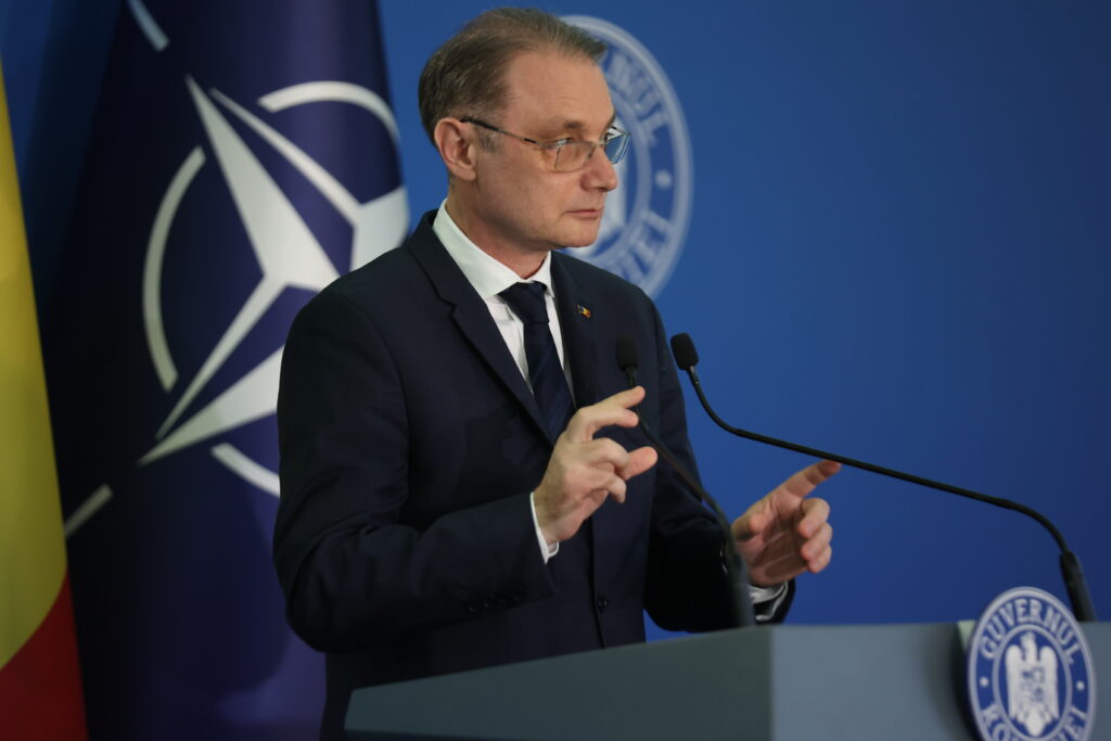 Luca Niculescu a discutat la telefon cu omologul sÄu din Ucraina despre securitatea din zona MÄrii Negre