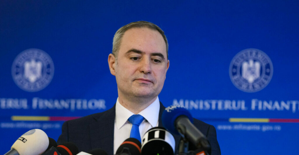 Ministrul FinanÈelor intervine în scandalul dintre PSD Èi PNL. ExplicaÈia lui Nazare: âAvem ambiÈii de creÈtere economicÄâ