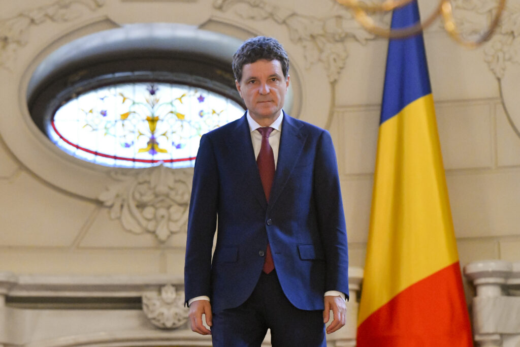 NicuÈor Dan felicitÄ poporul sÃ¢rb Èi Lista StudenÈilor pentru rezultatul alegerilor: RomÃ¢nia este pregÄtitÄ sÄ colaboreze cu noul guvern
