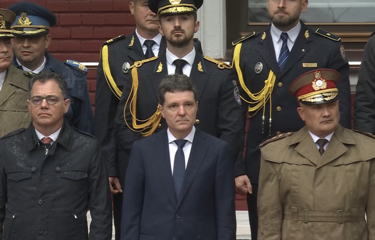NicuÈor Dan, prezent la ceremonia de depunere a JurÄmÃ¢ntului militar la Academia TehnicÄ MilitarÄ âFerdinand Iâ: AÈteptarea noastrÄ este sÄ contribuiÈi la echipamentele viitorului care vor face diferenÈa