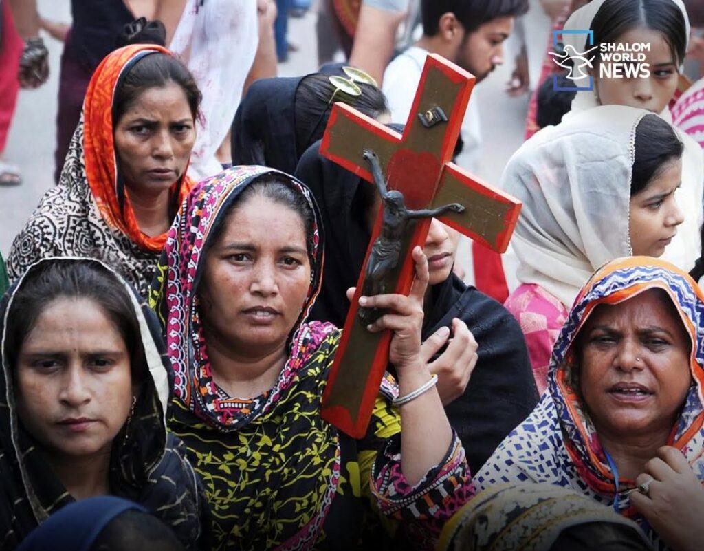 Raport despre persecuÈia creÈtinilor în Africa: TorturaÈi, înfometaÈi, obligaÈi sÄ se converteascÄ la Islam / Terorismul jihadist se extinde masiv