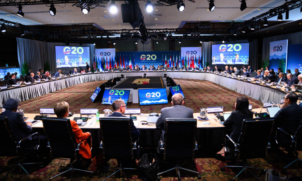 Scandal la reuniunea G20: Marco Rubio a anulat fotografia oficialÄ dupÄ ce europenii au refuzat sÄ aparÄ alÄturi de Serghei Lavrov