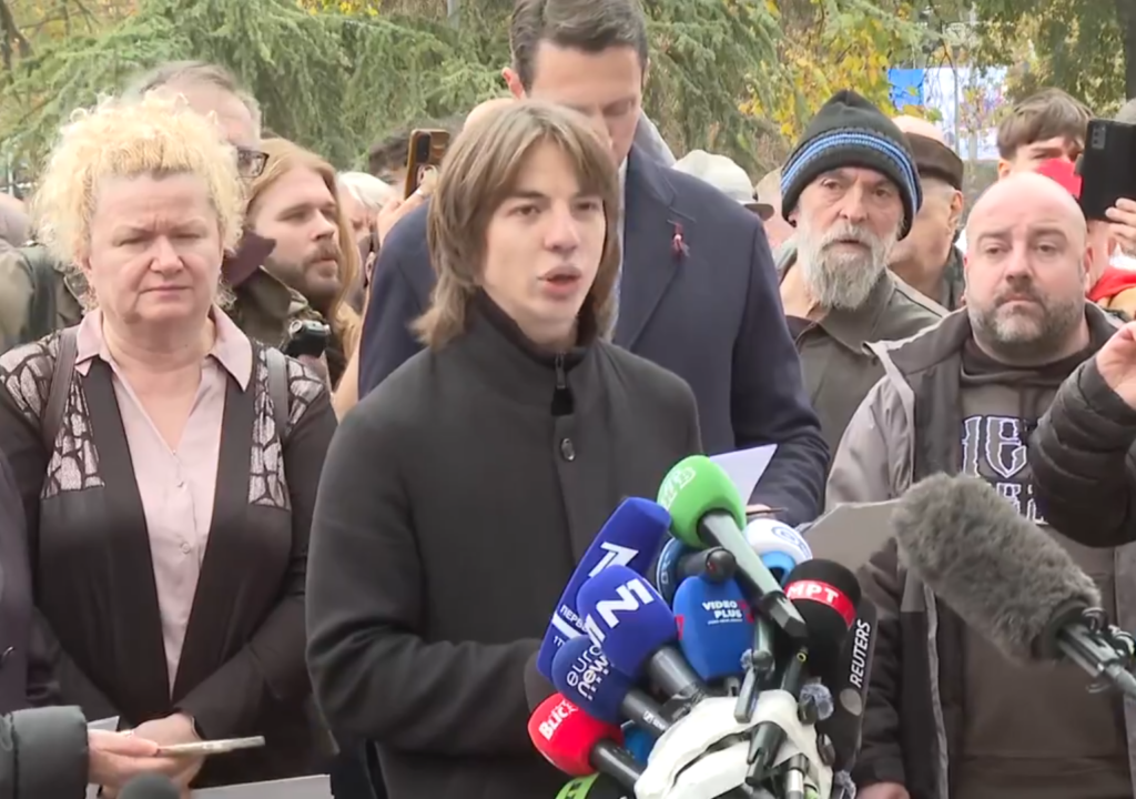 StudenÈii din Serbia cer demisii în rândul poliÈiei Èi al sistemului judiciar, în timp ce se pregÄtesc sÄ preia puterea