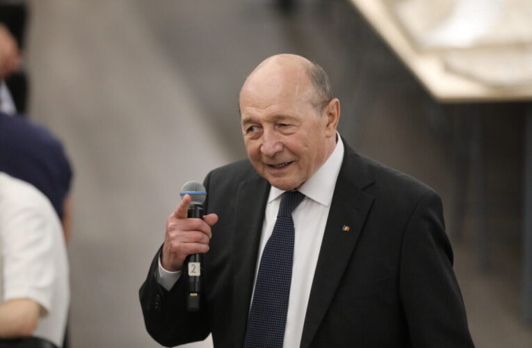 Traian BÄsescu: DacÄ AUR se duce Ã®ntr-o combinaÈie electoralÄ cu PSD-ul, parte din electoratul AUR nu va vota AUR Èi nici PSD-ul