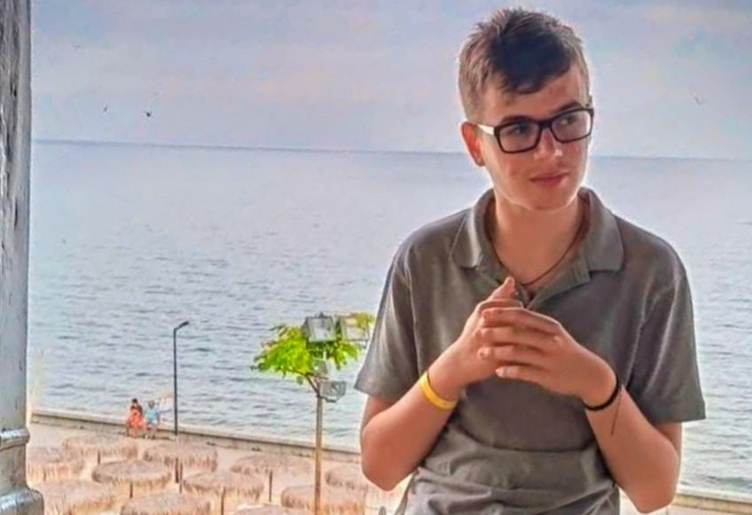 Un adolescent de 16 ani din GalaÈi, cu autism, cÄutat de poliÈie dupÄ ce a plecat de acasÄ. Nu are telefonul la el
