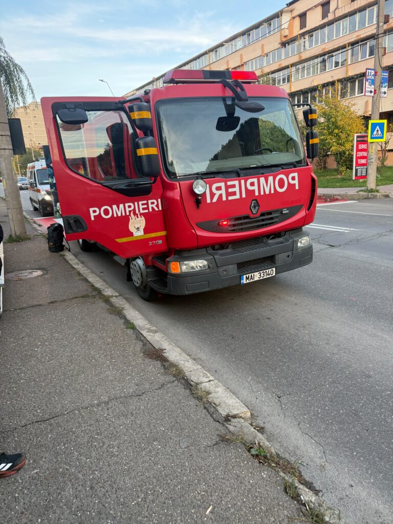 Un bÄrbat de 48 de ani a cÄzut Ã®n rÃ¢ul Cuejdi, la Piatra-NeamÈ. Pompierii l-au scos din apÄ