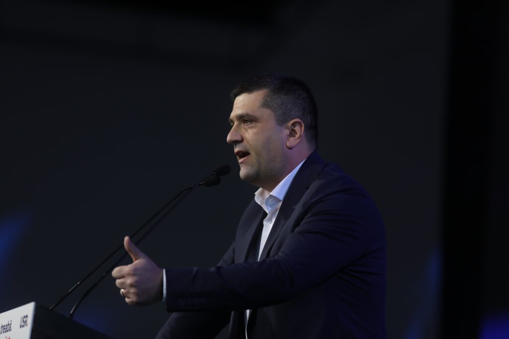 USR intrÄ Ã®n opoziÈie, spune MiruÈÄ la TimiÈoara. Atac la PSD: Scopul lor e doar sÄ facÄ gÄlÄgie