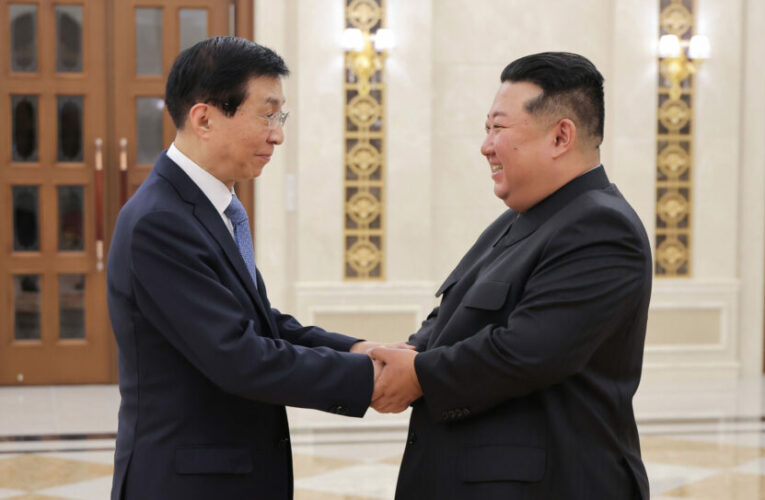 VizitÄ surprizÄ Ã®n China a liderului din Coreea de Nord. Ce a fÄcut Èi cu cine a discutat Kim Jong Un